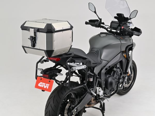 GIVI ジビ MTB45A 45L シルバー 奥行421×幅464×高さ331(mm)