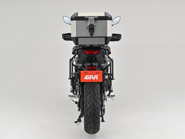 GIVI ジビ MTB45A 45L シルバー 奥行421×幅464×高さ331(mm)