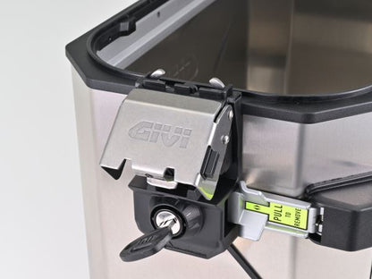 GIVI ジビ OBKEV37AL 37L シルバー 奥行557×幅266×高さ393(mm)