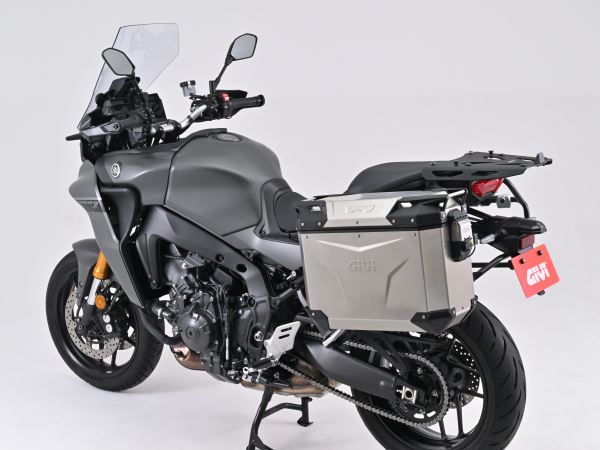 GIVI ジビ OBKEV37AL 37L シルバー 奥行557×幅266×高さ393(mm)