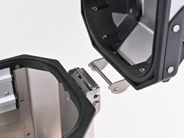 GIVI ジビ OBKEV37AL 37L シルバー 奥行557×幅266×高さ393(mm)