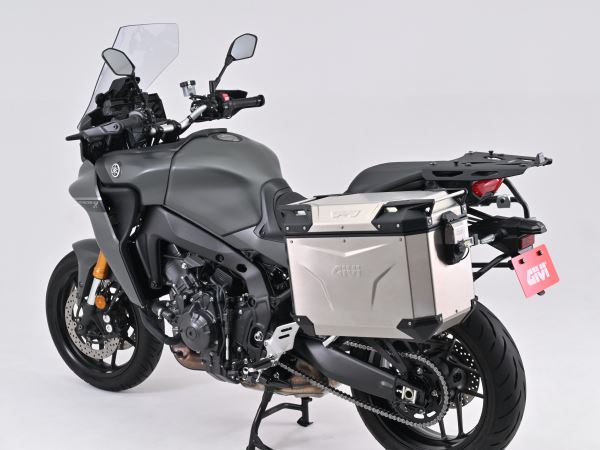 GIVI ジビ OBKEV48AL 48L シルバー 奥行557×幅326×高さ393(mm)