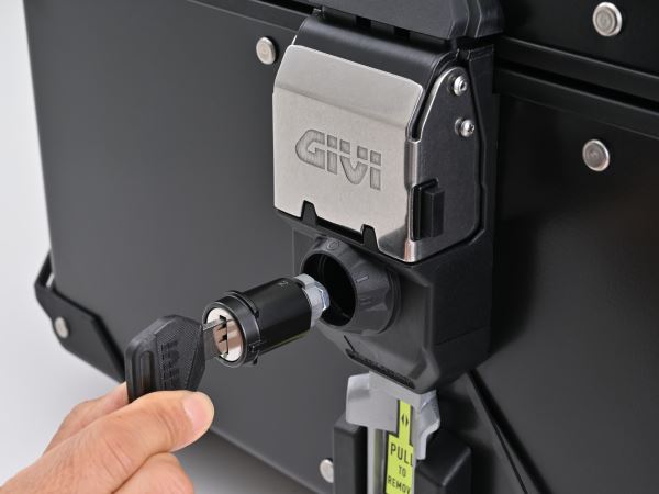 GIVI OBKEV58B 58L Black Depth 456 x Width 586 x Height 325 (mm)
