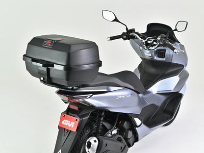 GIVI E20NW 未塗装ブラック D440×W520×H300mm 3.3kg