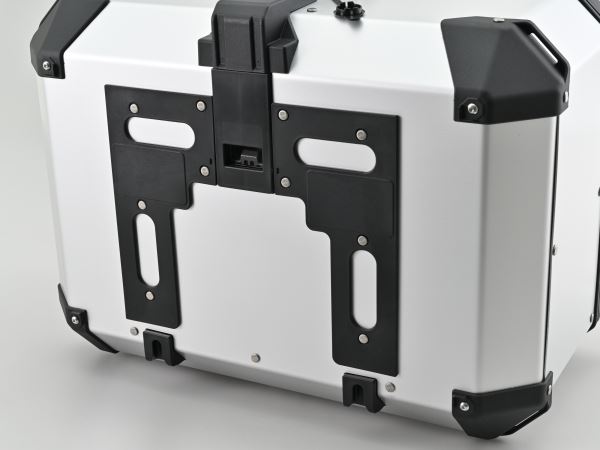 OBKEV58AA アルマイト仕上げ 58L D456×W586×H325(mm)
