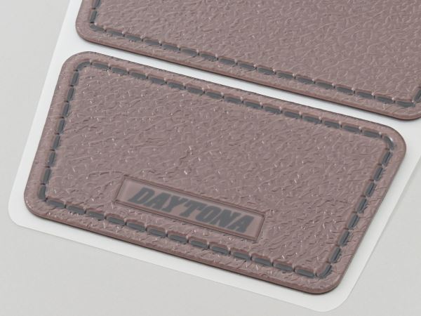 タンクパッド 軟質エンブレム レザー調 トラぺ ブラウン
