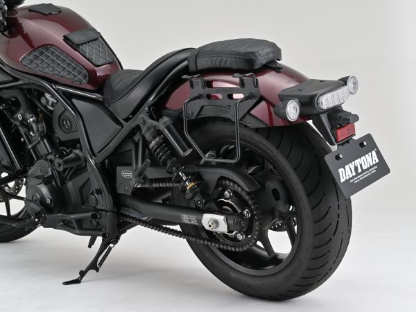サドルバッグサポート ベルトループ一体型 マットブラック レブル1100