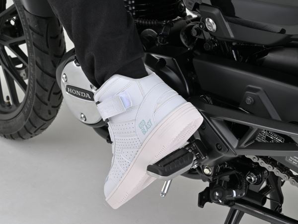 DS-501AIR D-VTライディングシューズ ホワイト