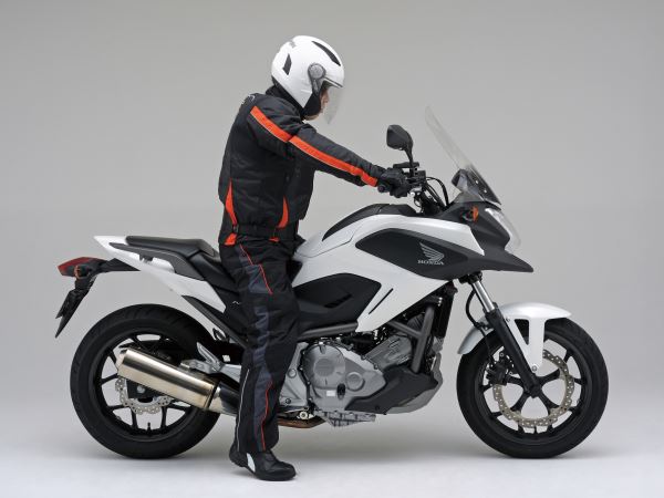リヤローダウンリンクロッド NC700X