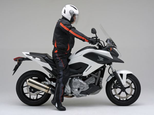リヤローダウンリンクロッド NC700X