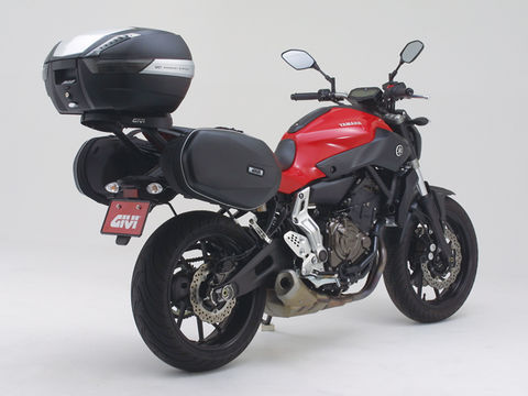 GIVI 2118FZ モノラック用フィッティング MT-07