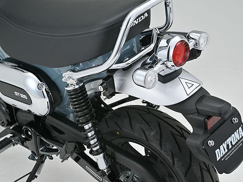 ヘルメットホルダー 左側 Dax125 '23