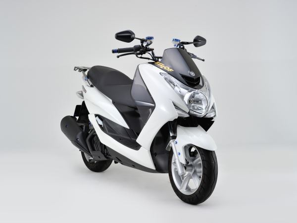 サイドバイザー MAJESTY-S