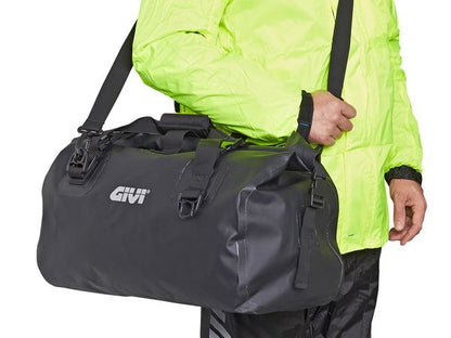 GIVI EA115BK 防水バッグ