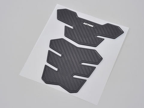 タンクパッド 軟質エンブレム カーボンルック 155mm×138mm 2ピース