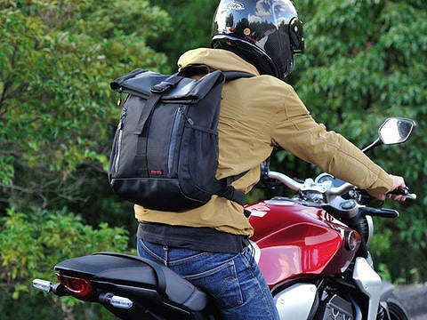 HenlyBegins Waterproof Backpack DH-739 Black 16L