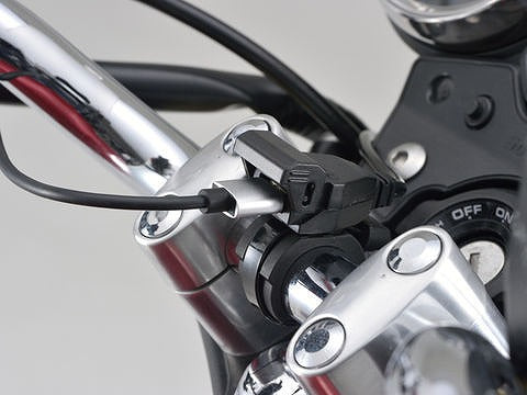 バイク専用電源 メインキー連動 USB1ポート USB 5V2.4A