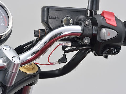 バイク専用電源 メインキー連動 USB2ポート USB2口 合計5V4.8A