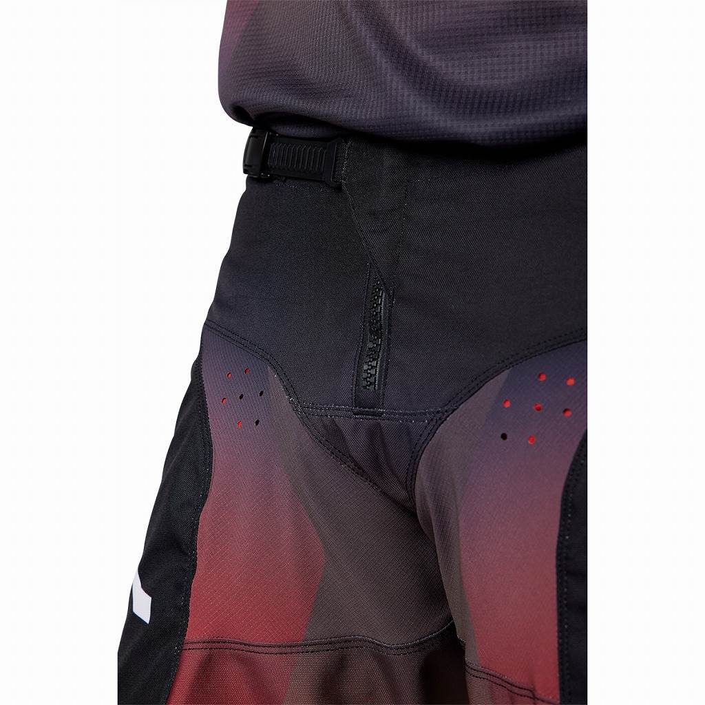 180 Pants Lead Flow Red