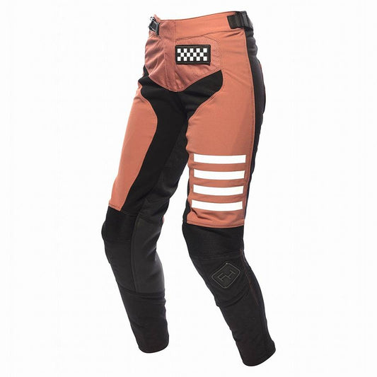 ウーマンズ スピードスタイルパンツ モーブ
