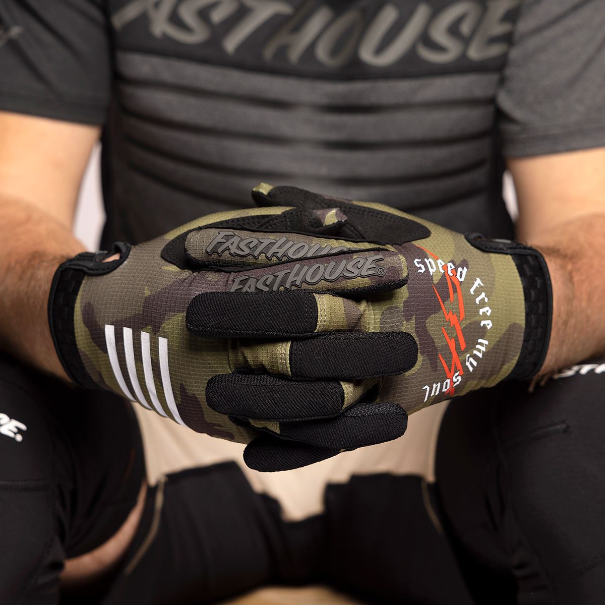 Menace Speed Style Gloves Camo