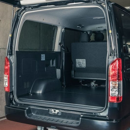 ファントムブラック オプションフロアキット 幅150×奥行き180cm ハイエース バン SUPER GL 3型後期～