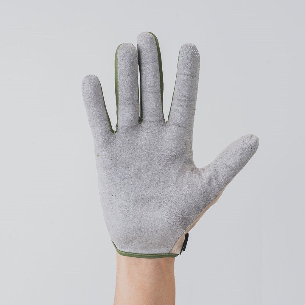 ベイシスグローブ オリーブ