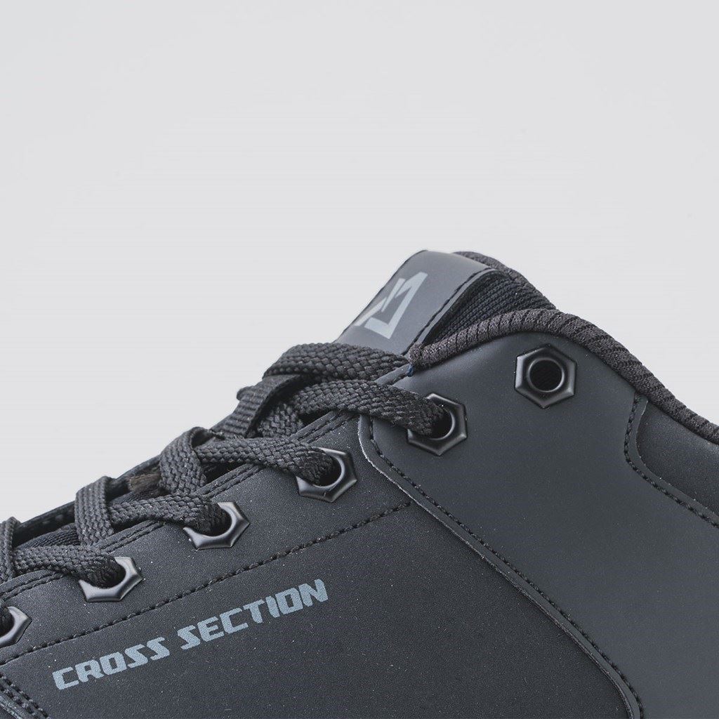 ベイシスフラットペダルシューズ ブラック