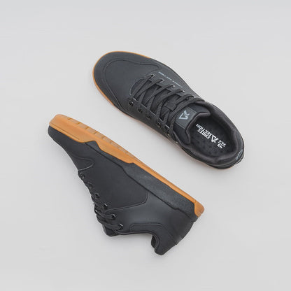 ベイシスフラットペダルシューズ ブラック