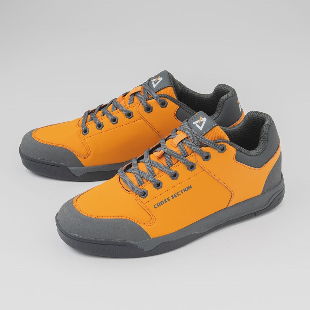 ベイシスフラットペダルシューズ パパイヤ