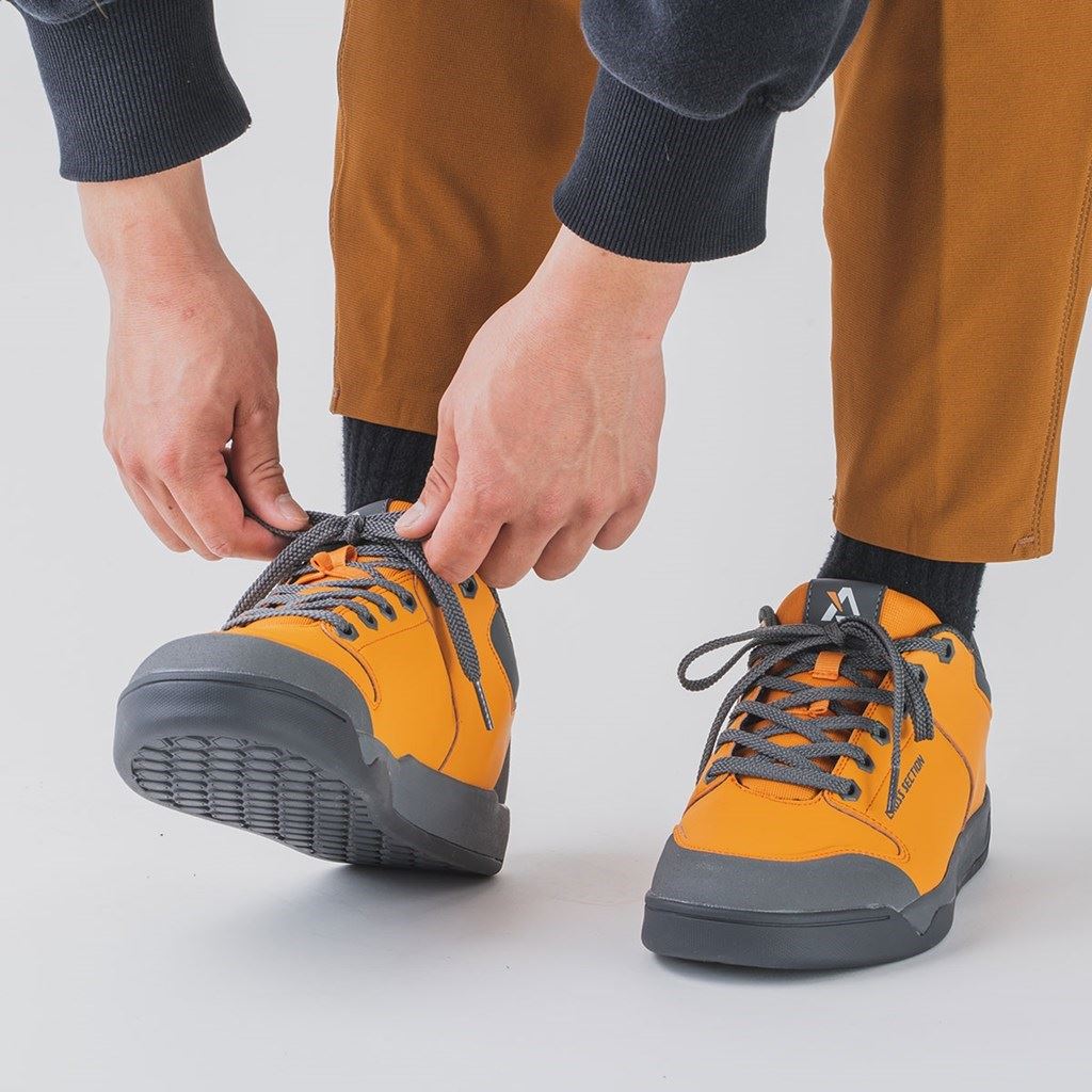 ベイシスフラットペダルシューズ パパイヤ