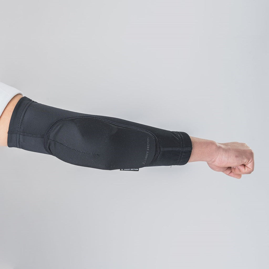 ベイシスガード エルボー 左右セット