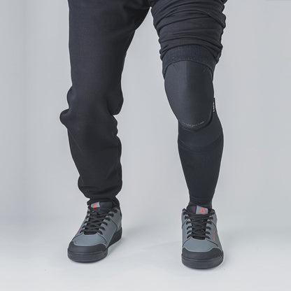 ベイシスガード ニー