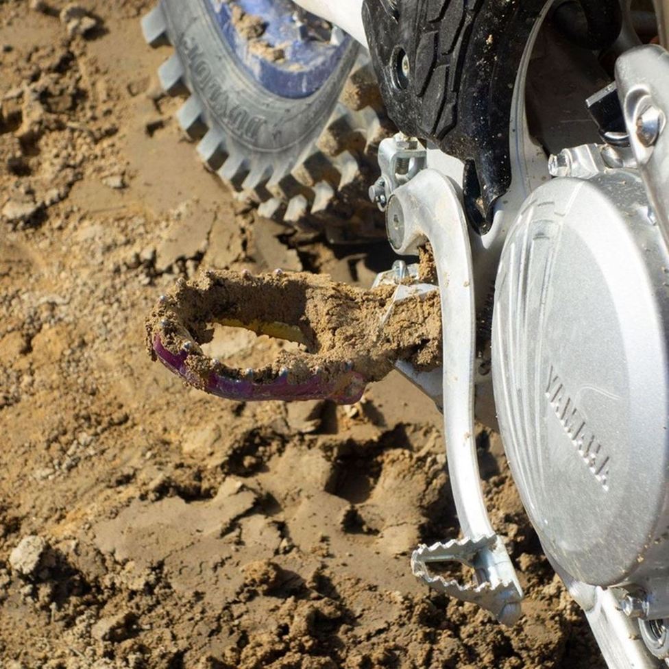 マックスフットペグ オイルスリック 60×88.9mm 125SX 150EXC 250EXC/EXC-F 250SX/SX-F 250XC/XC-F