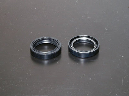 Fork Oil Seals 36mm, 2-pack, for Z1/Z2