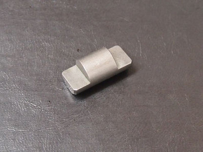 カムチェーンガイドローラー用シャフト 1個 Z1/Z2