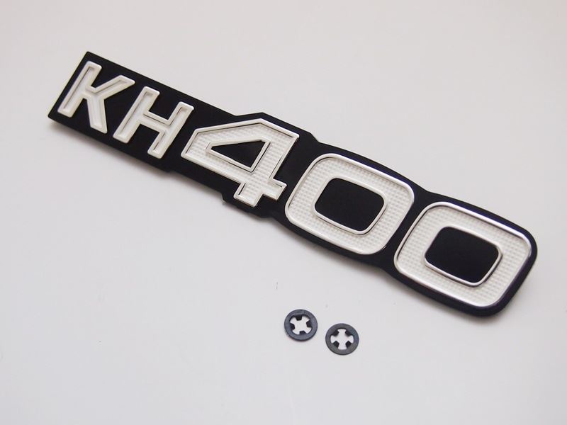 Side Cover Emblem, 1 pc., KH400