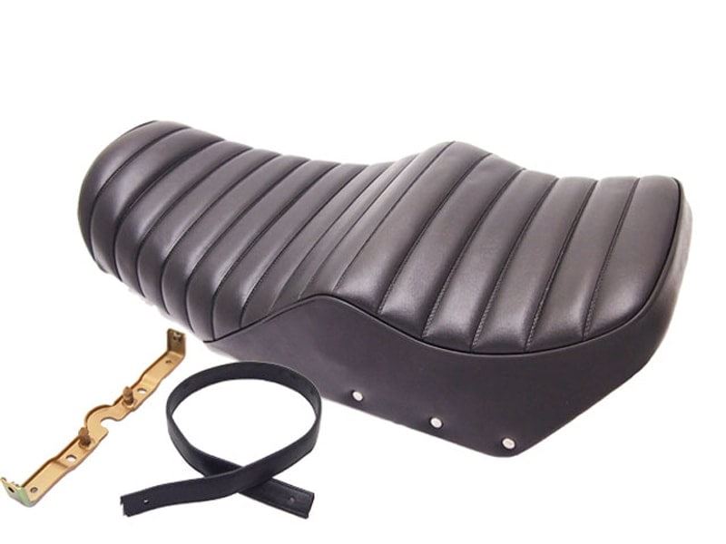 FX exterior seat, tuck-and-roll style, for Zephyr 400 Kai