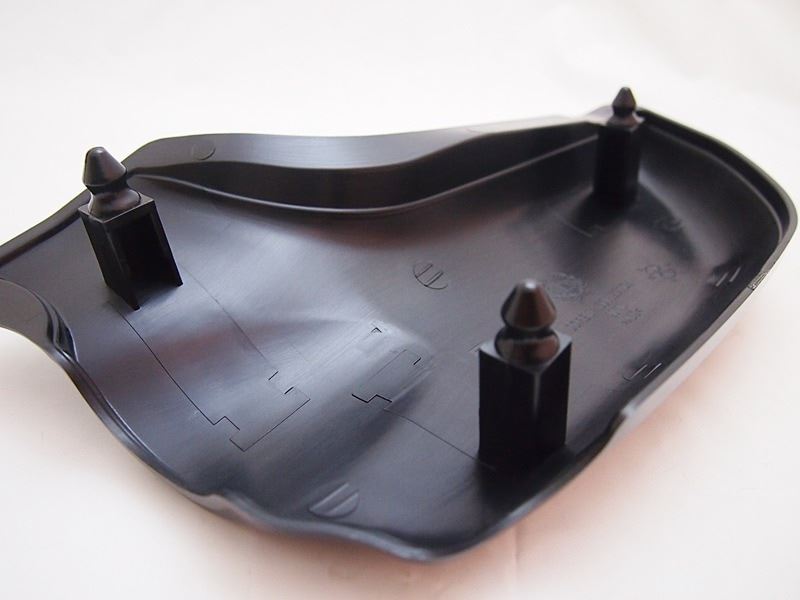 Z2タイプ スチールタンク用サイドカバー 右側 1枚 ゼファー750