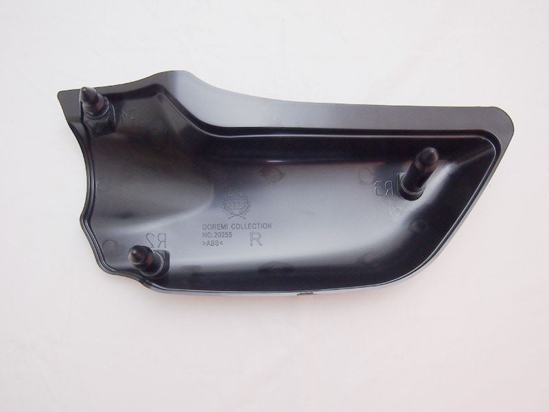Z2タイプ サイドカバー 純正タンク用 右側 1枚 ゼファー750
