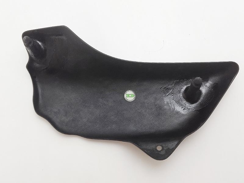 Z2タイプ サイドカバー ノーマルタンク用 右側 ペイントベース無塗装品 ゼファー1100