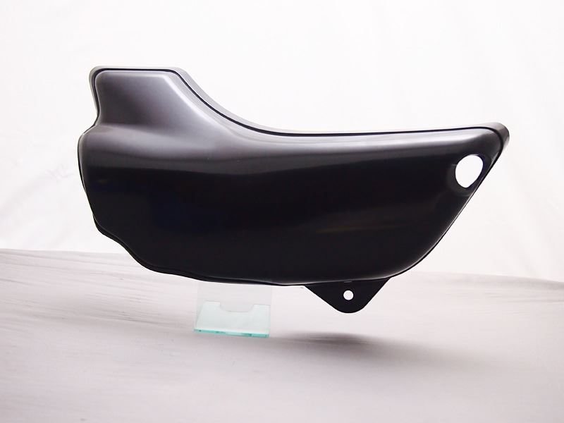 Z2タイプ スチールタンク用サイドカバー 左側 ゼファー1100