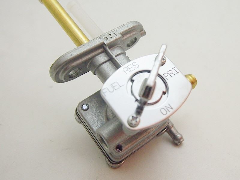 フューエルコックASSY ゼファー1100 ゼファー400/カイ