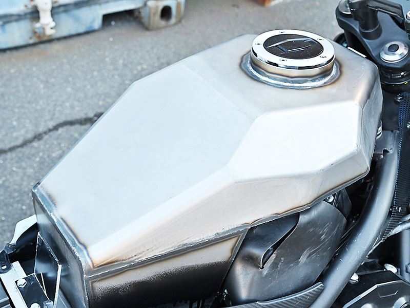Steel inner tank, bare metal finish, 14L Z900RS/CAFE