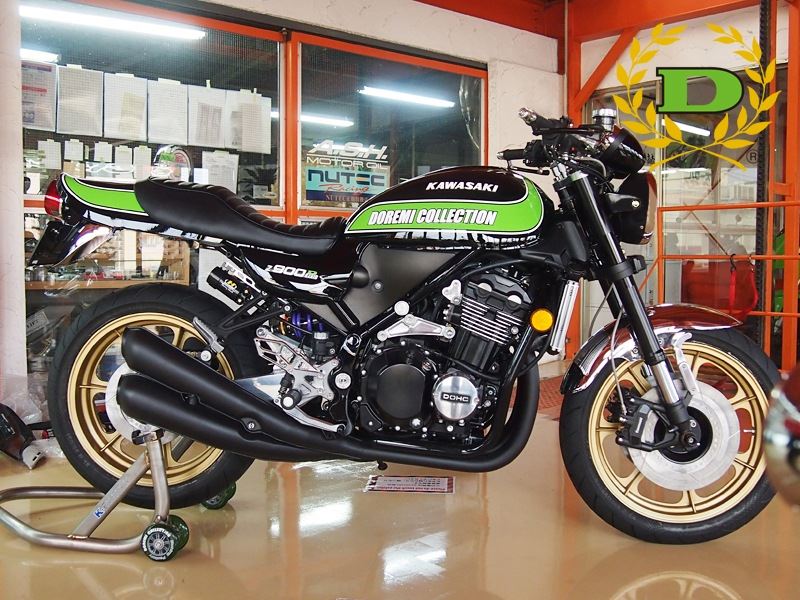 4本マフラー レーシング ブラック Z900RS/CAFE
