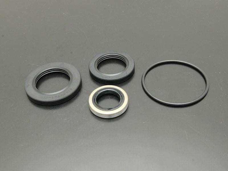 Wheel Oil Seal Set, Front and Rear, 1 Vehicle, Z1000MK2, Z750FX, Z1R
