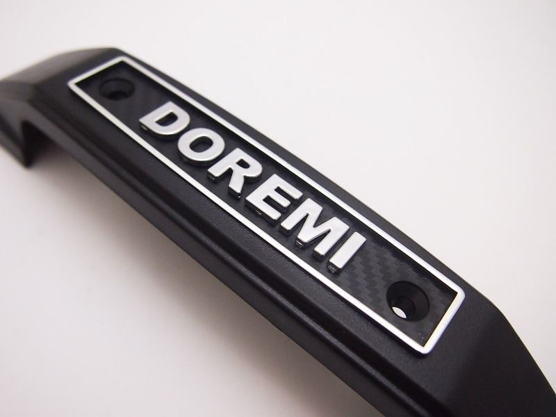 フォークカバーエンブレム 文字/DOREMI ブラック ゼファー1100