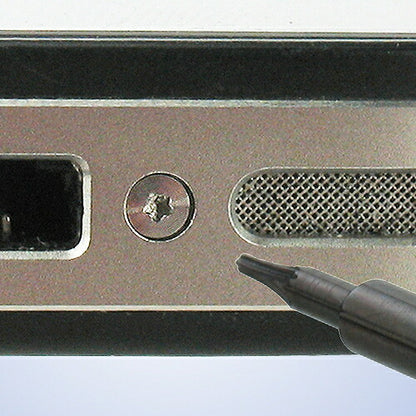 精密特殊ドライバー サイズ：全長113mm 材質：硬鋼線材(先端部)､PP(グリップ) 先端サイズ：0.9mm 軸長：23mm 軸径：3.0mm グリップ径：φ10mm