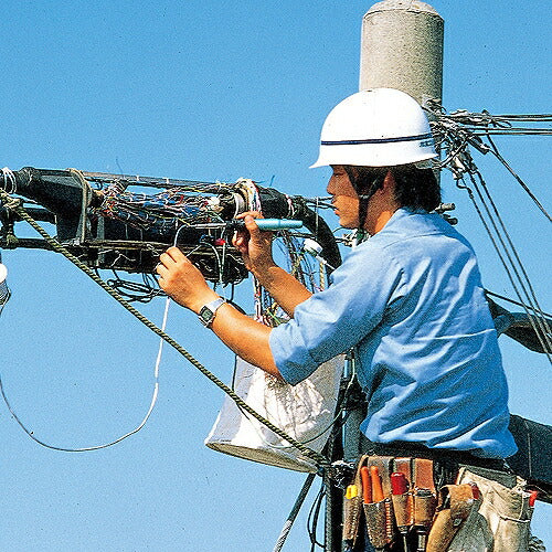 コテライザー 70 Bセット サイズ：282X33X37mm 材質：アルミ 方式：ガス触媒発熱方式 熱出力：最大約500℃(半田コテ)､最大約650℃(ホットブロー) ガス充填量：28ml