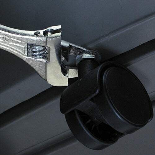 モンキーポケット M12以下 サイズ：45X110X14mm 材質：クロムバナジウム鋼 適合ボルトナット：M12以下 最大口開幅：20mm 先厚精度：2±0.2mm